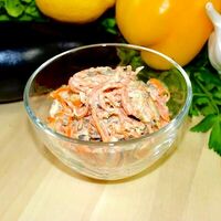 Салат с курицей, грибами и морковью по-корейски в Столовая №1