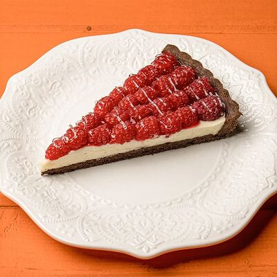 Шоколадная кростата с малиной в Сорренто by Novikov по цене 990 ₽