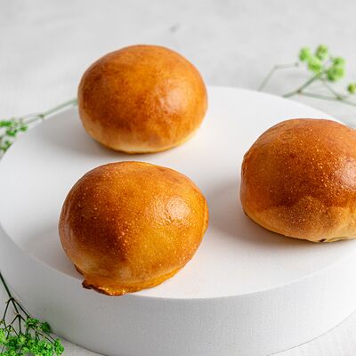 Пирожки с яйцом и луком в KanapeFest по цене 1680 ₽