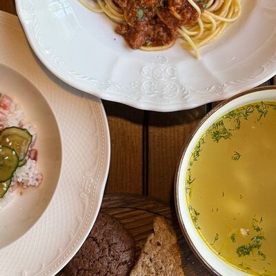 Поке + Куриный суп + Паста Болоньезе в Gonzo по цене 770 ₽