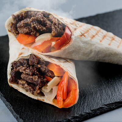 Шаурма С телятиной в Shau по цене 435 ₽