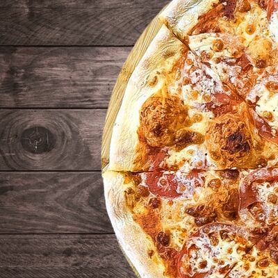 Пицца Маргарита в PIZZA LAB по цене 490 ₽