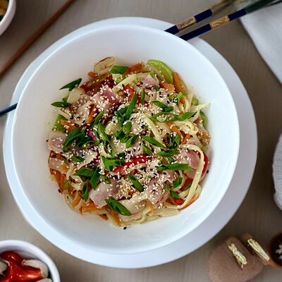 Лапша с Беконом в WoKING по цене 912 ₽