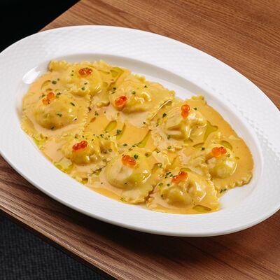 Равиоли с лососем и палтусом в Misto по цене 1150 ₽