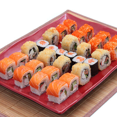 Сет Кансай в Sushiwoker по цене 1699 ₽