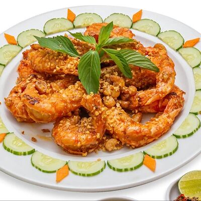 Креветки в сливочно-чесночный соусе в Pho +84 по цене 700 ₽