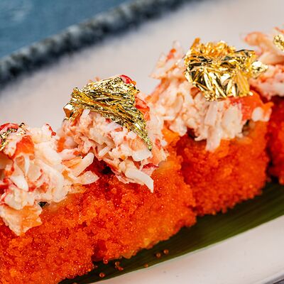 Калифорния с камчатским крабом Премиум в Buffalero di Mare по цене 4100 ₽