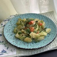 Кабачки, тушенные с морковью и луком в Семейная кулинария