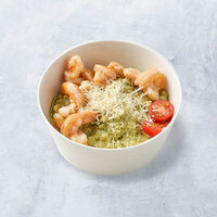 Птитим с креветками и песто в Vaffel Норвежские вафли