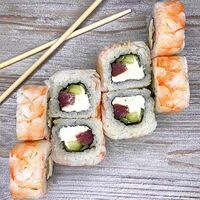 Ролл Креветка & Тунец в Umami