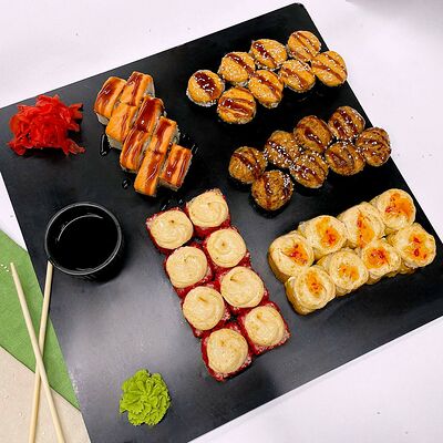 Запеченный микс №1. (40шт) в Панда Бистро по цене 2317 ₽