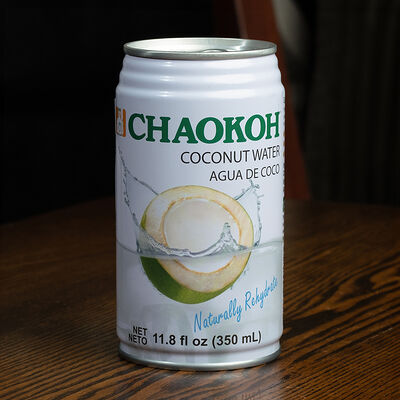Кокосовая вода Chaokoh в Ezo Izakaya по цене 450 ₽
