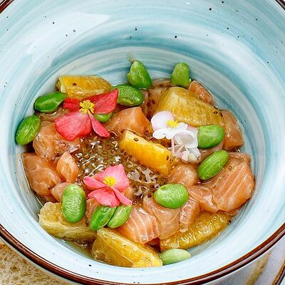 Дуэт Тартар Лосось и тунец в Kamakura по цене 750 ₽