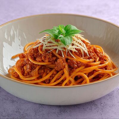 Паста Черная магия Болоньезе в Хайп Пицца-бар по цене 800 ₽