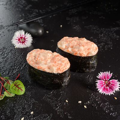 Гункан с гребешком в Суши Профи по цене 405 ₽