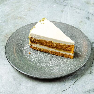 Торт Морковный в Moloko по цене 380 ₽