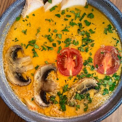 Том Ям с курицей 350 грв LEMONADE по цене 269 ₽