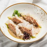 Равиоли с неркой и пармезаном в сливочном соусев La vino