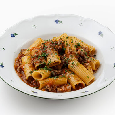 Макароны по-флотски в Begin cafe по цене 680 ₽