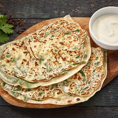 Кутабы с сыром в Achma и Хинкали по цене 180