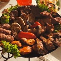 Фирменное ассорти Аустерия в Аустерия