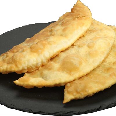 Чебуречное Комбо из 3 чебуреков в Гриль кинг по цене 520 ₽