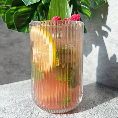 Малиновый тархун в Рива Рум лаунж бар по цене 385 ₽