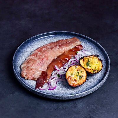 Сельдь с картофелем на угляхв Мясоедовская по цене 770 ₽