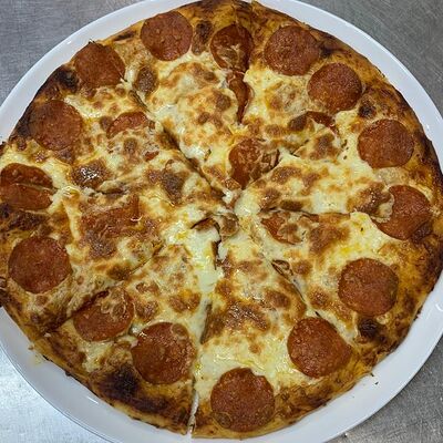 Пицца Пеперони в Астория по цене 870 ₽