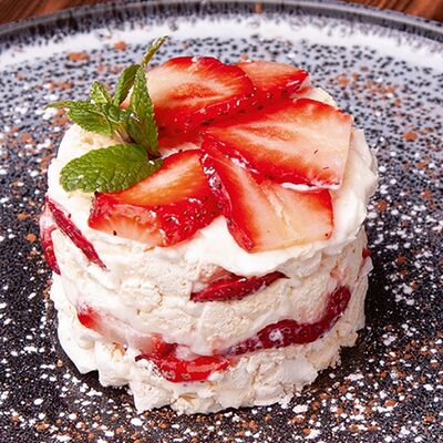 Клубника Эстерхази в Экспромт по цене 570 ₽