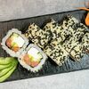 Ролл Инь Янь в Wow! Sushi-Pizza по цене 559