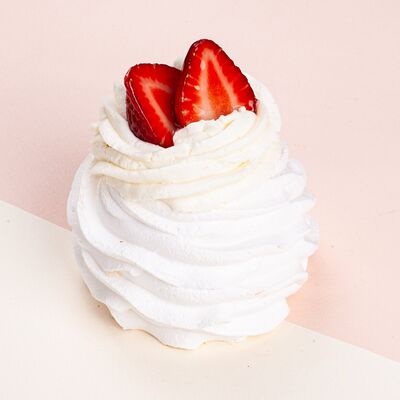 Десерт Павлова в Кекслав по цене 380 ₽