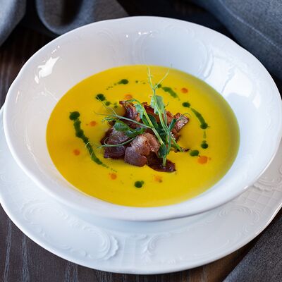 Гороховый суп-пюре с бекономв Старый город по цене 450