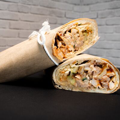 Шаурма из курицы в Тандыр по цене 330 ₽