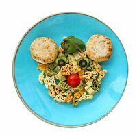 Домашняя куриная котлетка с макарошками в Вулкан парк