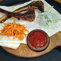 Корейка барашка в Кафе SINBAD