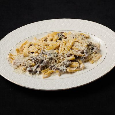 Паста с томленой телятиной и грибами в Duran по цене 690 ₽