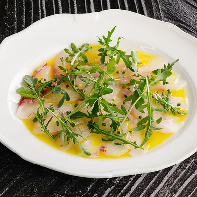 Карпаччо из дорадо в Ginza по цене 1990 ₽