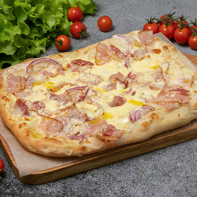 Пицца Карбонара в Pixel Pizza по цене 800 ₽