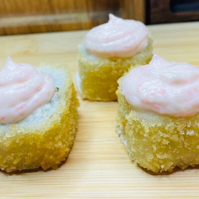 Ролл Нежность хот в Точка еды по цене 379 ₽