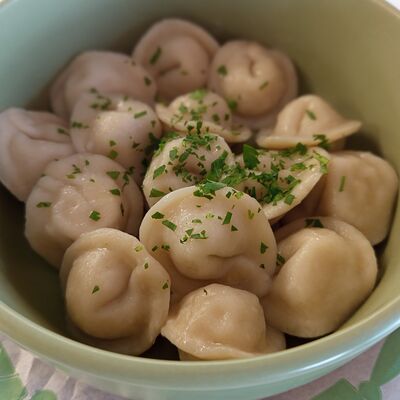 Пельмени уральские в Эник Беник по цене 515 ₽