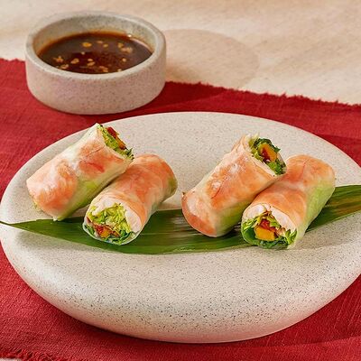 Спринг-ролл с креветкой в Тануки по цене 545 ₽