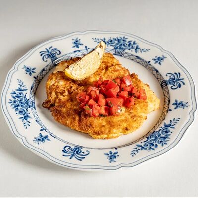 Курица миланезе в ROMO по цене 1135 ₽