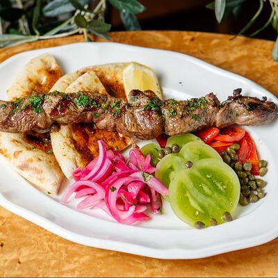 Сувлаки из мраморной говядиныв Grecco по цене 1790 ₽