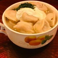 Пельмени по-домашнему в бульоне в Craft Lab Cafe