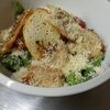 Салат Цезарь с курицей в Бар Бавария по цене 790