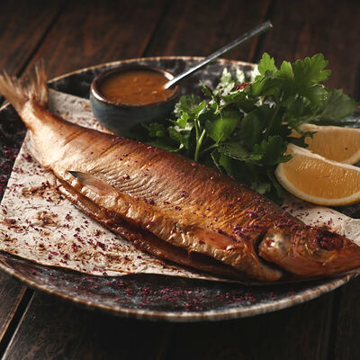 Сиг Севанский горячего копчения в LuckyDze по цене 1400 ₽