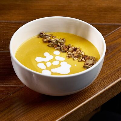 Крем-суп из корнеплодов с кокосовым молоком и пряными семечками в GASTROFISH по цене 572