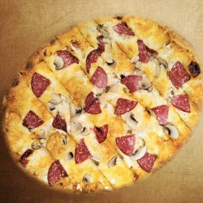 Чиз с салями и грибами в Пицца Мафия по цене 510 ₽