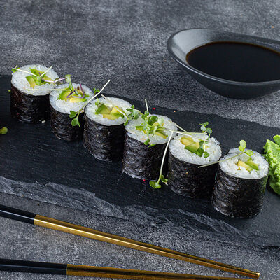 Маки с авокадо Д в Такай ми по цене 330 ₽